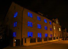 Foto MŠ a ZŠ Sofie Light it up Blue kampaň